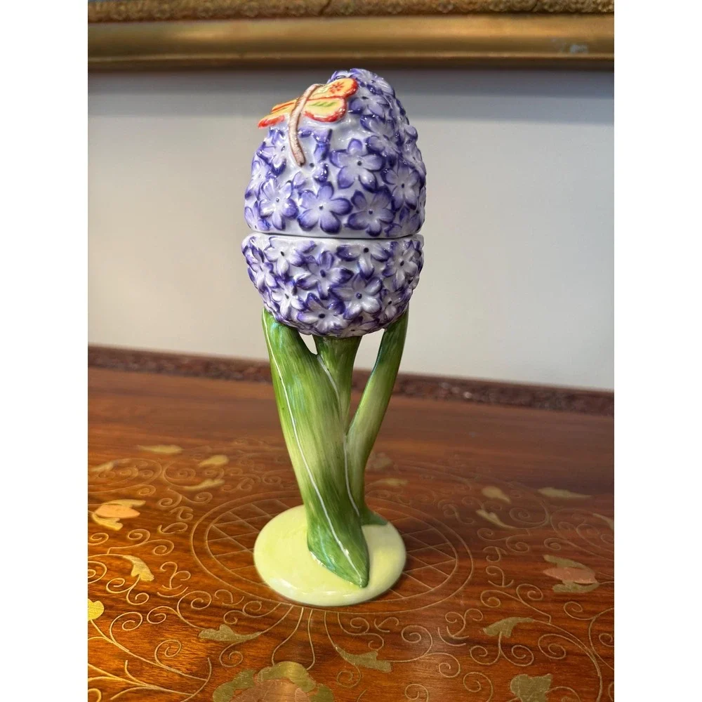 Vintage Villeroy‎ & Boch Floral Fantasy Egg Cup with Lid